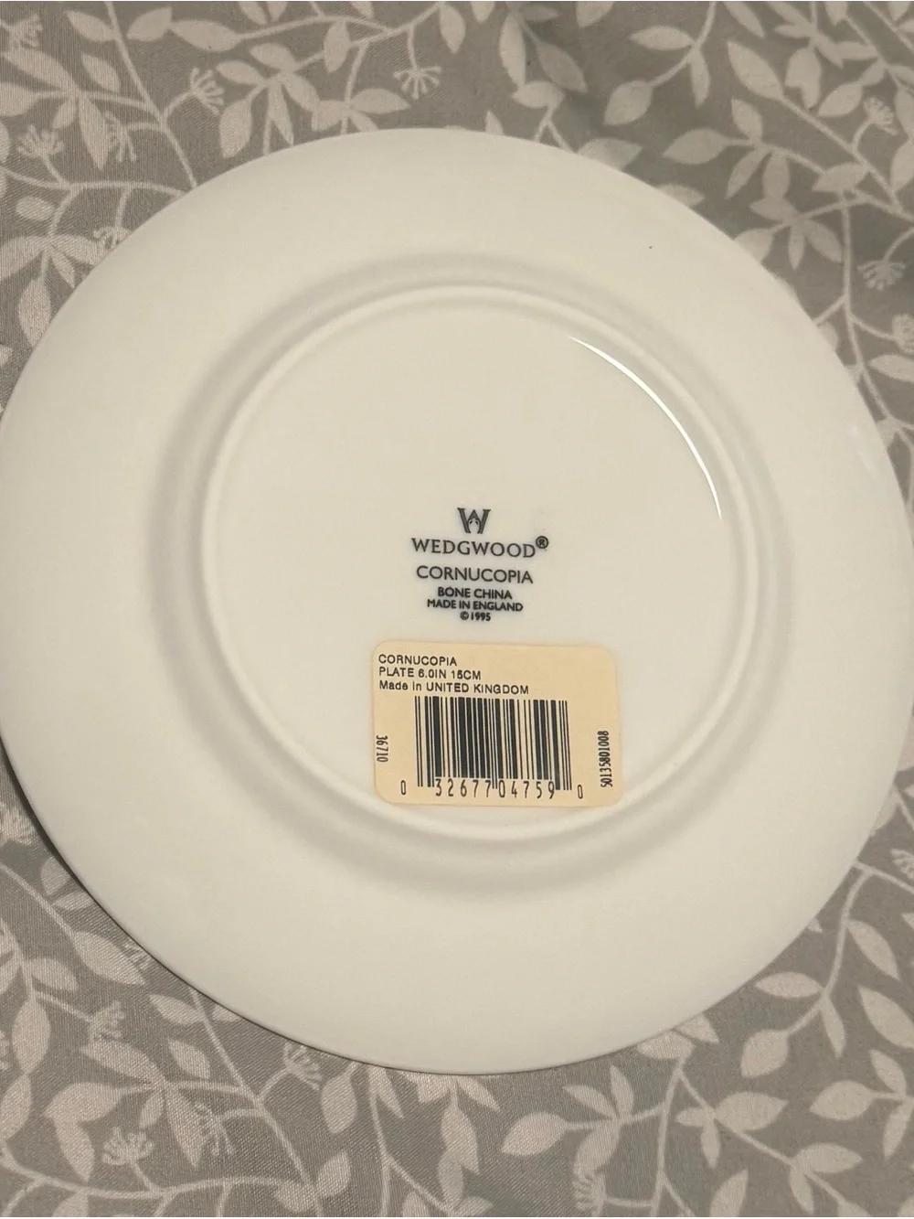 Wedgewood Cornucopia dinner set(s)
